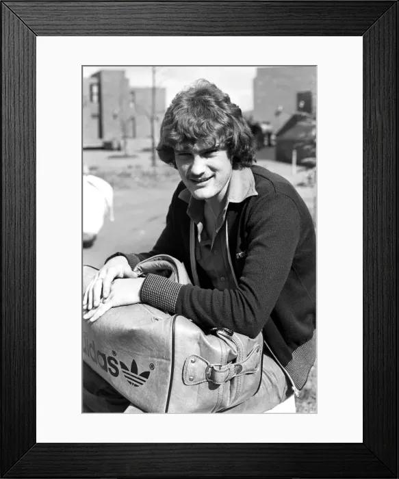 Framed Print : Glenn Hoddle of Tottenham Hotspur. 2nd April 1978