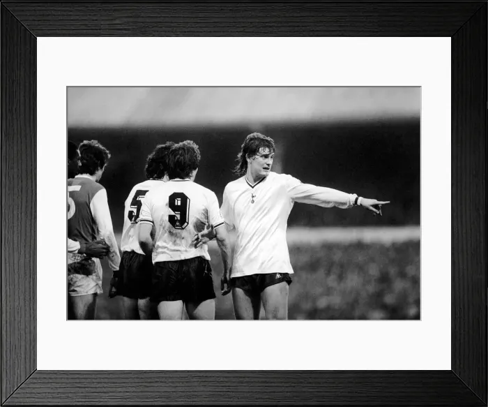 Framed Print : FA Cup Third round match at White Hart Lane, Tottenham Hotspur 1 v Arsenal 0