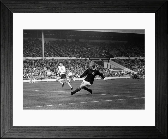 Framed Print : Home International match at at Wembley Stadium. England 2 v Scotland 3 Framed Print : Home International match at at Wembley Stadium. England 2 v Scotland 3