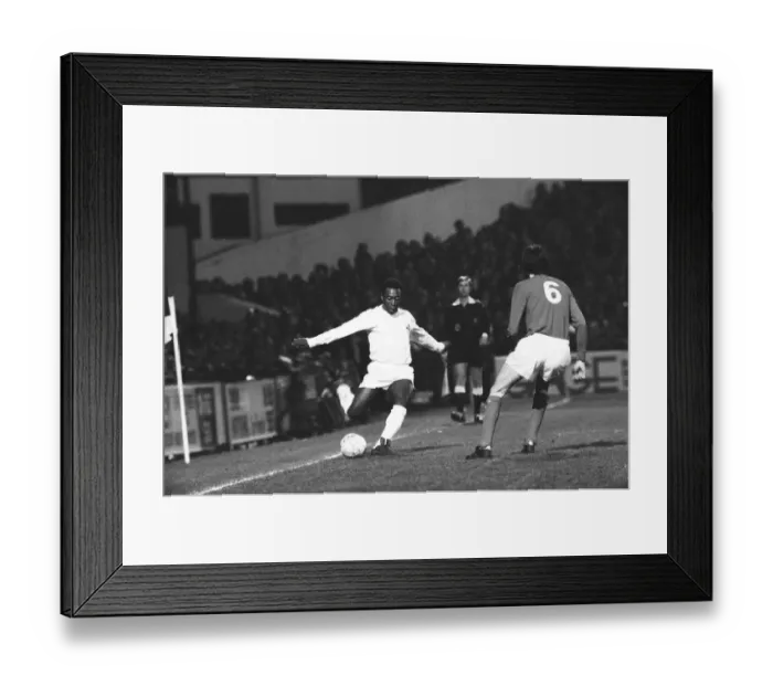 Framed Print : Brazilian football star Pele in action for Santos against Fulham March 1973 Framed Print : Brazilian football star Pele in action for Santos against Fulham March 1973