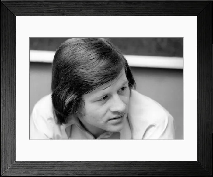 Framed Print : World snooker champion Alex Hurricane'Higgins pictured in his manager Framed Print : World snooker champion Alex Hurricane'Higgins pictured in his manager