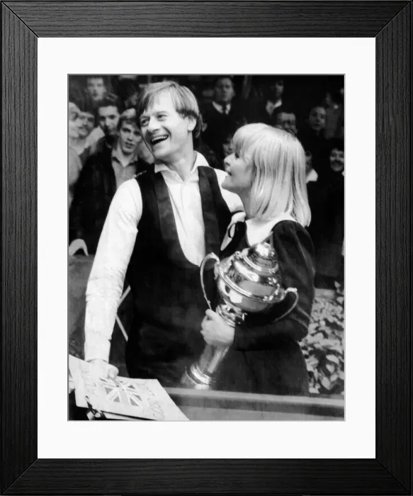 Framed Print : 1983 UK Snooker Championship Final. Steve Davis v Alex Higgins Framed Print : 1983 UK Snooker Championship Final. Steve Davis v Alex Higgins