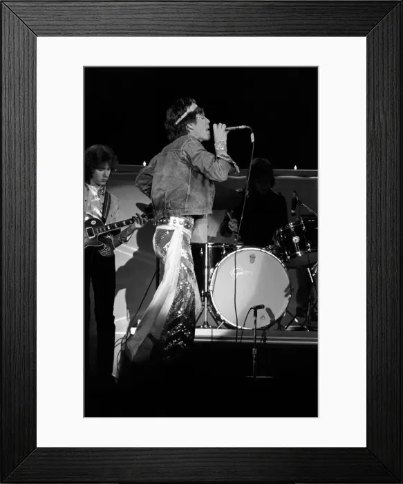 Framed Print : Rolling Stones concert for Nicaragua. Held at The Forum, Inglewood, Los Angeles Framed Print : Rolling Stones concert for Nicaragua. Held at The Forum, Inglewood, Los Angeles