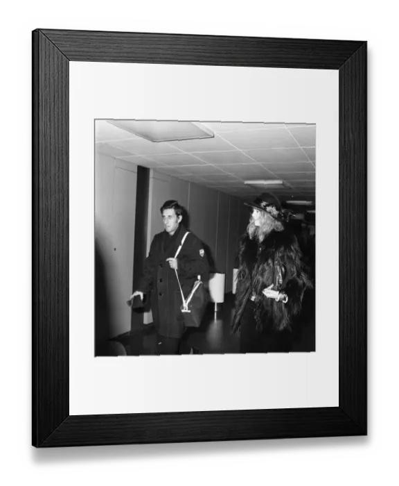 Framed Print : Rolling Stones and Patti Boyd (Ronnie Wood guitarist). November 1973 73-9286-004 Framed Print : Rolling Stones and Patti Boyd (Ronnie Wood guitarist). November 1973 73-9286-004