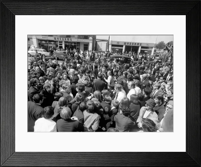Framed Print : Crowds wait throng around Mick Jagger and Keith Richards on 10 May 1967 outside Framed Print : Crowds wait throng around Mick Jagger and Keith Richards on 10 May 1967 outside