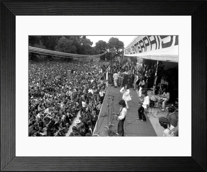 Framed Print : The Rolling Stones on stage at their free concert in London Framed Print : The Rolling Stones on stage at their free concert in London