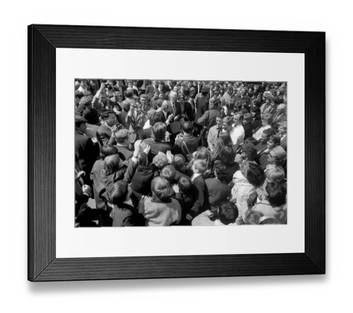 Framed Print : Crowds throng around Mick Jagger and Keith Richards on 10 May 1967 outside Chichester Framed Print : Crowds throng around Mick Jagger and Keith Richards on 10 May 1967 outside Chichester