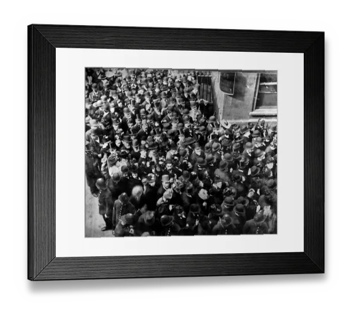 Framed Print : Banks Birkbeck Bank 1892 Run on the Birkbeck Bank in 1892