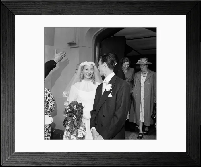 Framed Print : Bluebell Sheila Masters 22 weds frenchman Maurice Brerot in Birmingham Framed Print : Bluebell Sheila Masters 22 weds frenchman Maurice Brerot in Birmingham