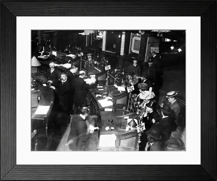 Framed Print : Banks Birkbeck Bank cashiers 1911 Framed Print : Banks Birkbeck Bank cashiers 1911