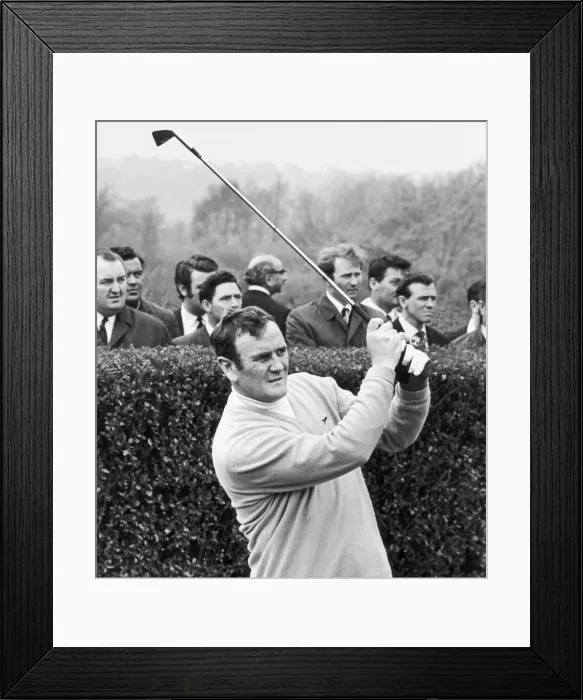 Framed Print : Leeds United manager Don Revie playing golf. 12th May 1970 Framed Print : Leeds United manager Don Revie playing golf. 12th May 1970