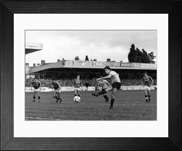 Framed Print : English League Division One match at Manor Ground. Oxford United 2 v Manchester Framed Print : English League Division One match at Manor Ground. Oxford United 2 v Manchester