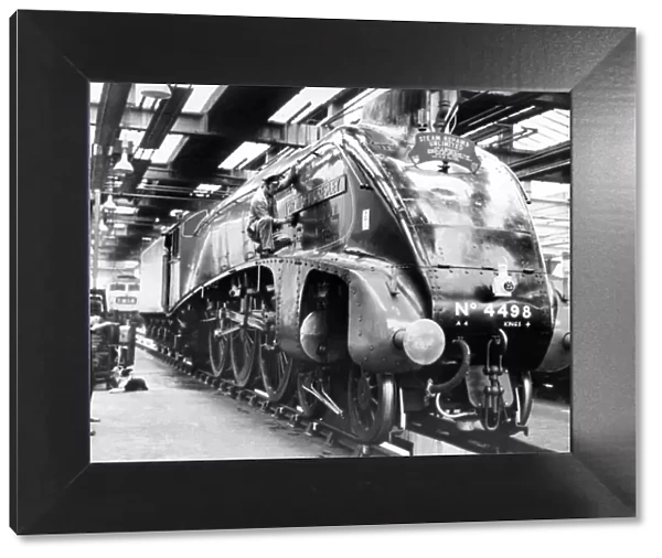 Engine No. 4498 the Sir Nigel Gresley being spruced up in the sheds at Thornaby for