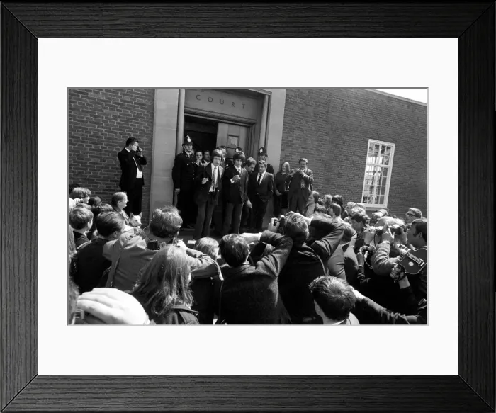 Framed Print : Crowds throng around Mick Jagger and Keith Richards on 10 May 1967 outside Chichester Framed Print : Crowds throng around Mick Jagger and Keith Richards on 10 May 1967 outside Chichester