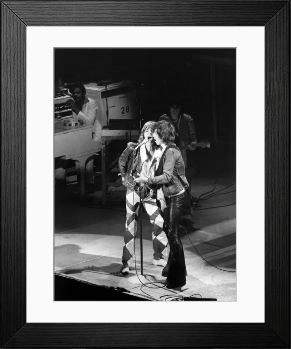 Framed Print : Mick Jagger and Keith Richard, The Rolling Stones onstage at Glasgow Framed Print : Mick Jagger and Keith Richard, The Rolling Stones onstage at Glasgow