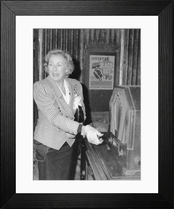 Framed Print : Wartime favourite Dame Vera Lynn brought the blitz commemoration to life this morning Framed Print : Wartime favourite Dame Vera Lynn brought the blitz commemoration to life this morning