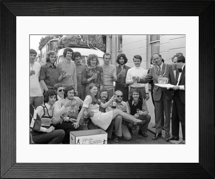 Framed Print : With the help of the Mayor of Leamington, Councillor Reginald Hopkins Framed Print : With the help of the Mayor of Leamington, Councillor Reginald Hopkins