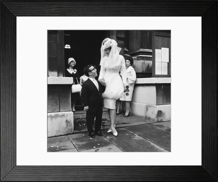 Framed Print : Married at Marylebone Register Office, dwarf David Johnson of the Strong Brothers Framed Print : Married at Marylebone Register Office, dwarf David Johnson of the Strong Brothers