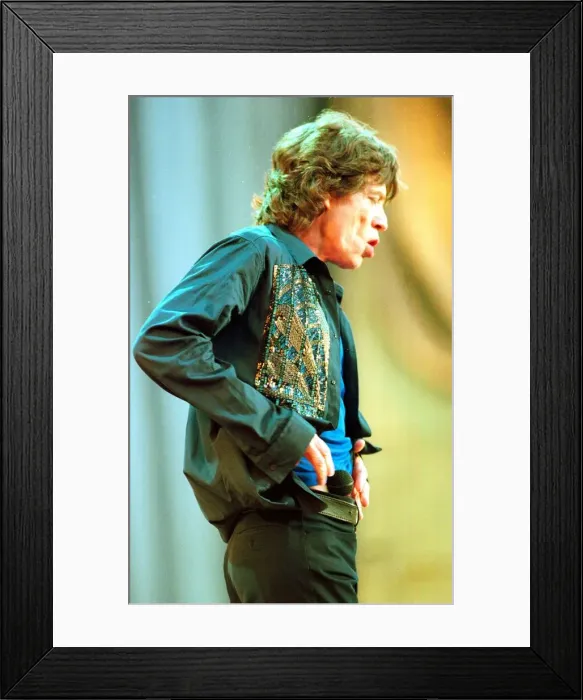 Framed Print : Mick Jagger of The Rolling Stones, performing at Murrayfield Stadium. 4th June 1999 Framed Print : Mick Jagger of The Rolling Stones, performing at Murrayfield Stadium. 4th June 1999