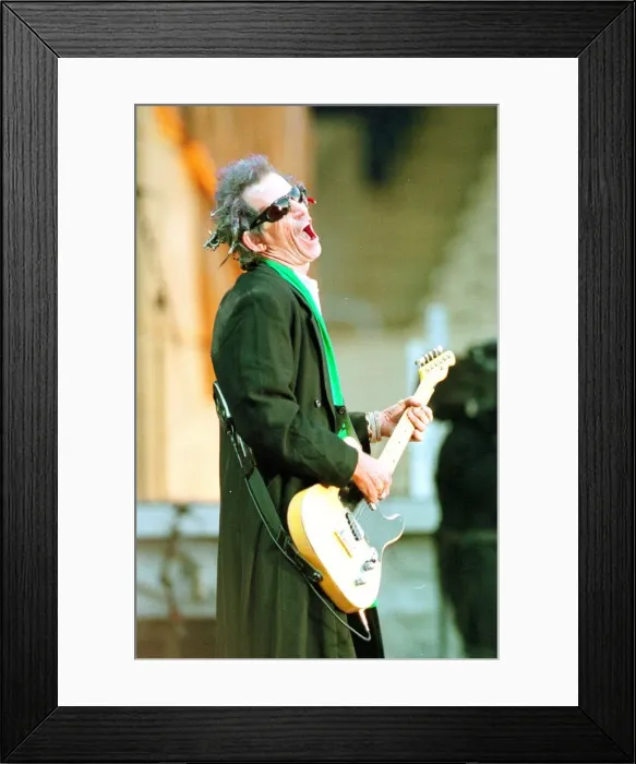 Framed Print : Keith Richards of The Rolling Stones, performing at Murrayfield Stadium Framed Print : Keith Richards of The Rolling Stones, performing at Murrayfield Stadium