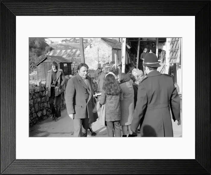 Framed Print : Richard Burton filming: Under Milk Wood on location at Fishguard, South Wales