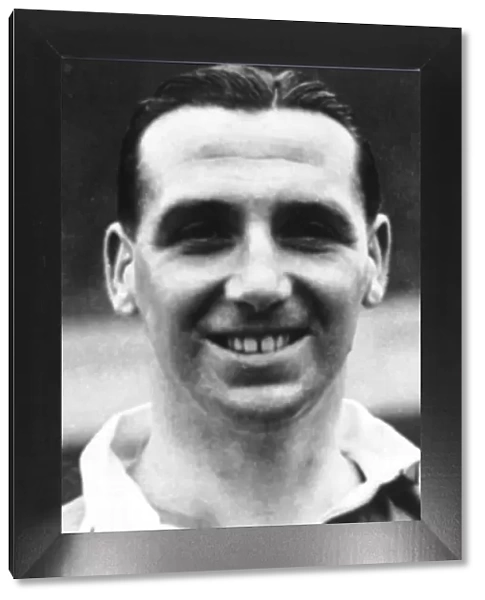 Chelsea FC Tommy Lawton. Tommy was the first £20, 000 to be sold
