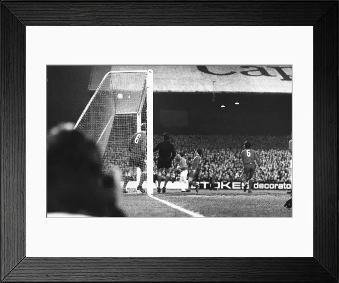 Framed Print : Cardiff City 1-0 Real Madrid 1971 Cup Winners Cup Quarter-final 1st leg
