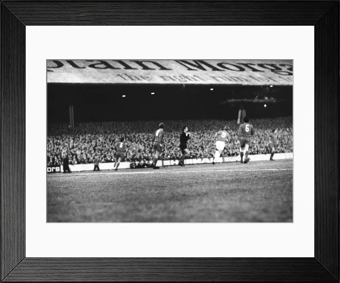 Framed Print : Cardiff City 1-0 Real Madrid 1971 Cup Winners Cup Quarter-final 1st leg
