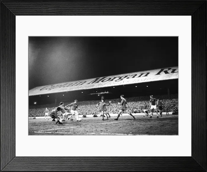 Framed Print : Cardiff City 1-0 Real Madrid 1971 Cup Winners Cup Quarter-final 1st leg Framed Print : Cardiff City 1-0 Real Madrid 1971 Cup Winners Cup Quarter-final 1st leg