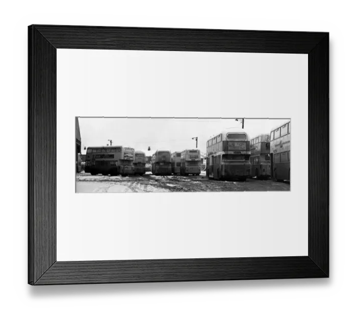 Framed Print : Buses stand immobilised by the winter weather at the Slatyford depot, Newcastle Framed Print : Buses stand immobilised by the winter weather at the Slatyford depot, Newcastle