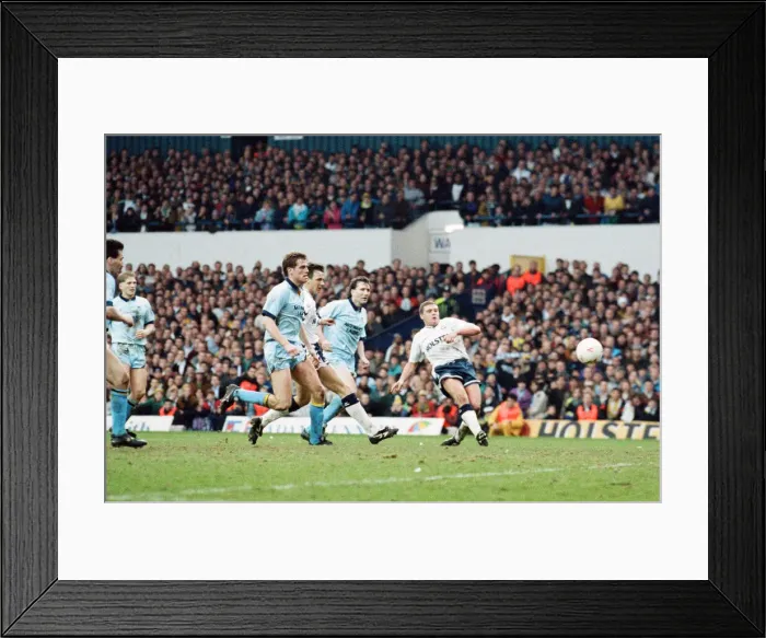Framed Print : FA Cup Quarter Final match at White Hart Lane Tottenham Hostpur 2 v Notts County 1 Framed Print : FA Cup Quarter Final match at White Hart Lane Tottenham Hostpur 2 v Notts County 1