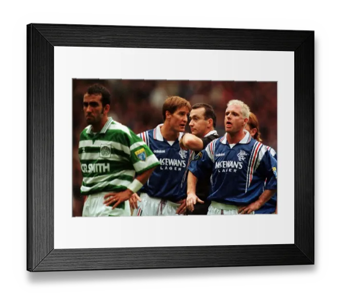 Framed Print : Paul Gascoigne of Rangers makes a face at Paolo di Canio of Celtic with Richard Gough Framed Print : Paul Gascoigne of Rangers makes a face at Paolo di Canio of Celtic with Richard Gough