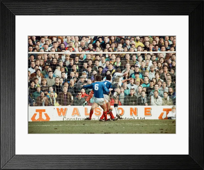Framed Print : FA Cup Fifth Round match at Fratton Park. Portsmouth 1 v Tottenham Hostpur 2 Framed Print : FA Cup Fifth Round match at Fratton Park. Portsmouth 1 v Tottenham Hostpur 2