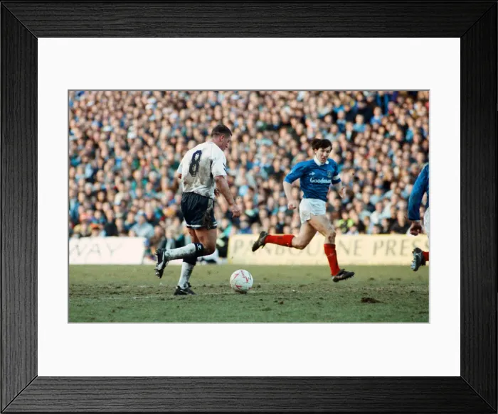 Framed Print : FA Cup Fifth Round match at Fratton Park. Portsmouth 1 v Tottenham Hostpur 2 Framed Print : FA Cup Fifth Round match at Fratton Park. Portsmouth 1 v Tottenham Hostpur 2