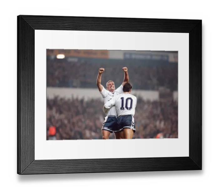 Framed Print : English FA Cup Fourth Round match at White Hart lane. Tottenham Hotspur 4 v Oxford Framed Print : English FA Cup Fourth Round match at White Hart lane. Tottenham Hotspur 4 v Oxford
