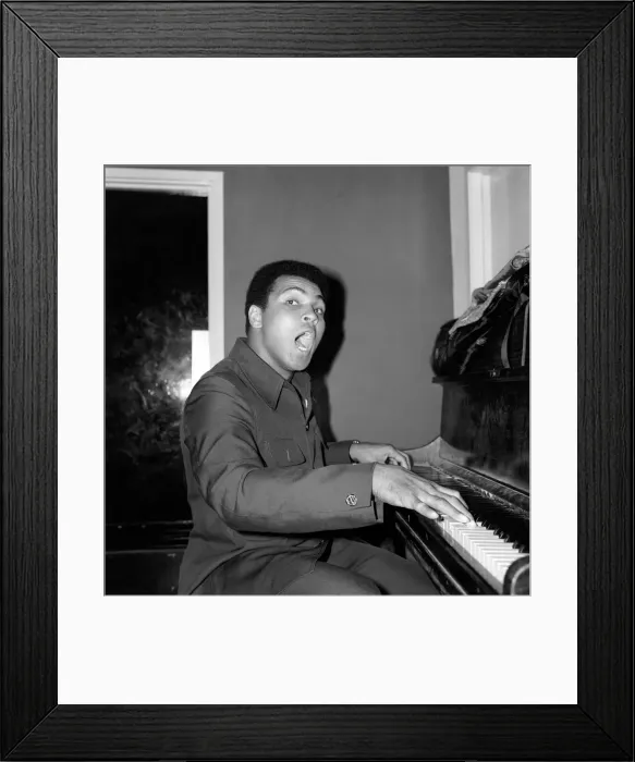 Framed Print : Mohammad Ali seen here back stage at the Royal Albert Hall December 1974 74-7166-012 Framed Print : Mohammad Ali seen here back stage at the Royal Albert Hall December 1974 74-7166-012