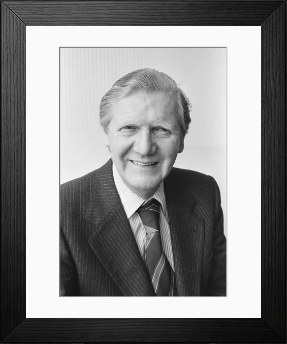 Framed Print : Len Went a. k. a. Mister Wembley to the worlds press Framed Print : Len Went a. k. a. Mister Wembley to the worlds press