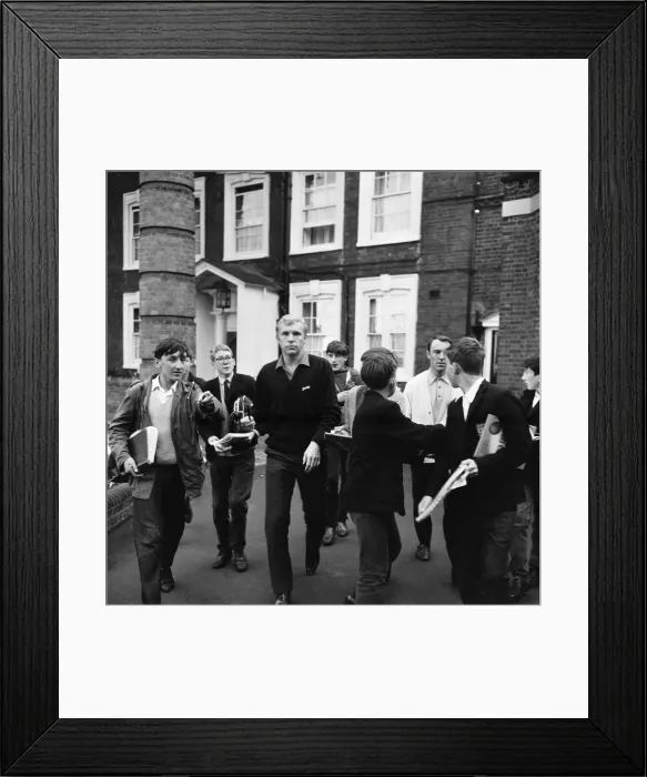 Framed Print : England players leave the team hotel, The Hendon Hall Hotel Framed Print : England players leave the team hotel, The Hendon Hall Hotel