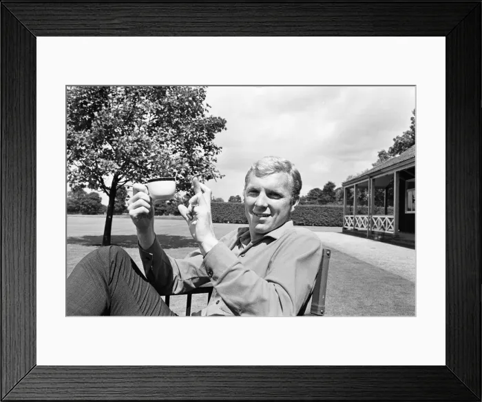 Framed Print : England squad players relaxing at Roehampton, on the eve of the World Cup Final Framed Print : England squad players relaxing at Roehampton, on the eve of the World Cup Final