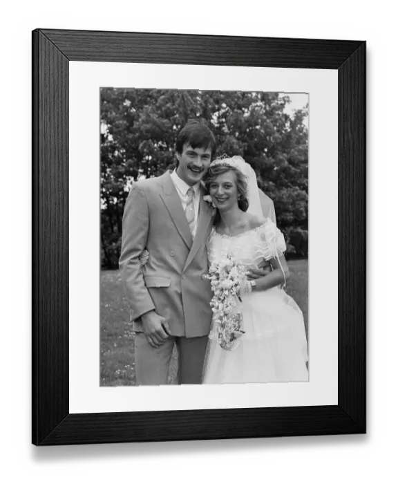 Framed Print : Everton footballer Derek Mountfield with his bride Julie Bird on their wedding day, 1984 Framed Print : Everton footballer Derek Mountfield with his bride Julie Bird on their wedding day, 1984