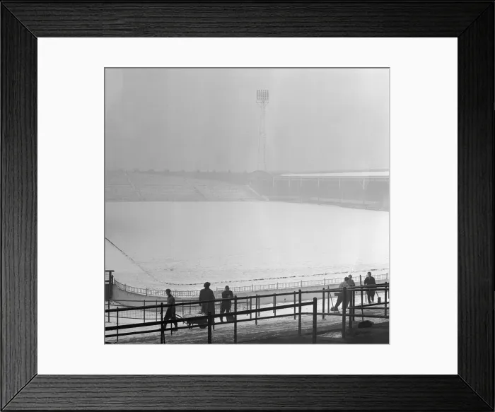 Framed Print : Snow covered pitch at the Victoria Gound, home of Stoke City, 16th January 1963 Framed Print : Snow covered pitch at the Victoria Gound, home of Stoke City, 16th January 1963