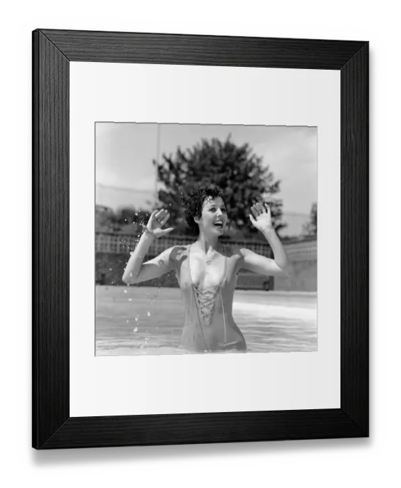 Framed Print : Fashion: Swimwear: Model Maureen Hudson. Maureen Hudson has just finished a string of T. V Framed Print : Fashion: Swimwear: Model Maureen Hudson. Maureen Hudson has just finished a string of T. V
