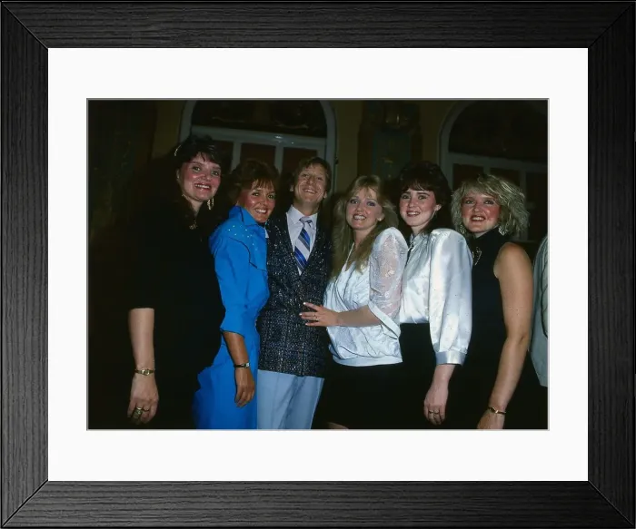 Framed Print : The Nolans pop group pose with English singer Joe Longthorne. Circa 1989 Framed Print : The Nolans pop group pose with English singer Joe Longthorne. Circa 1989
