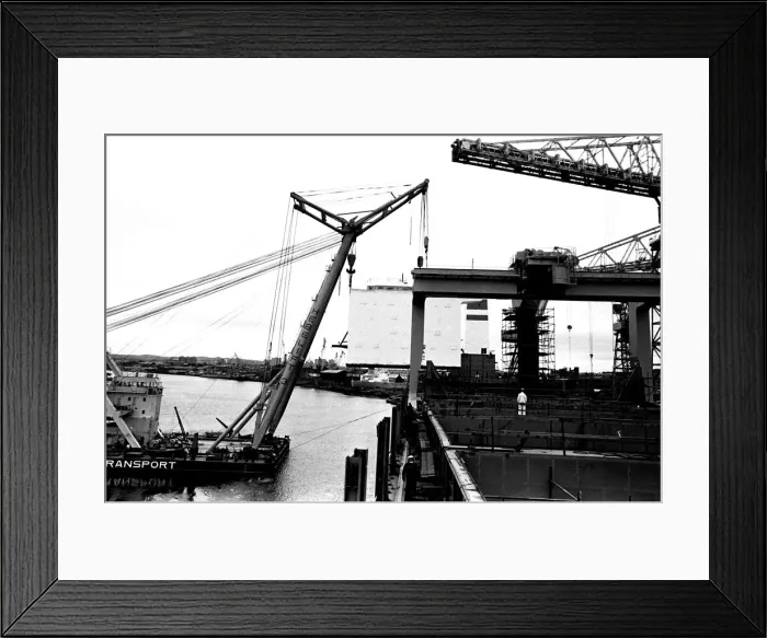 Framed Print : Multi-cargo merchant ship the Hoegh Duke receives it Framed Print : Multi-cargo merchant ship the Hoegh Duke receives it