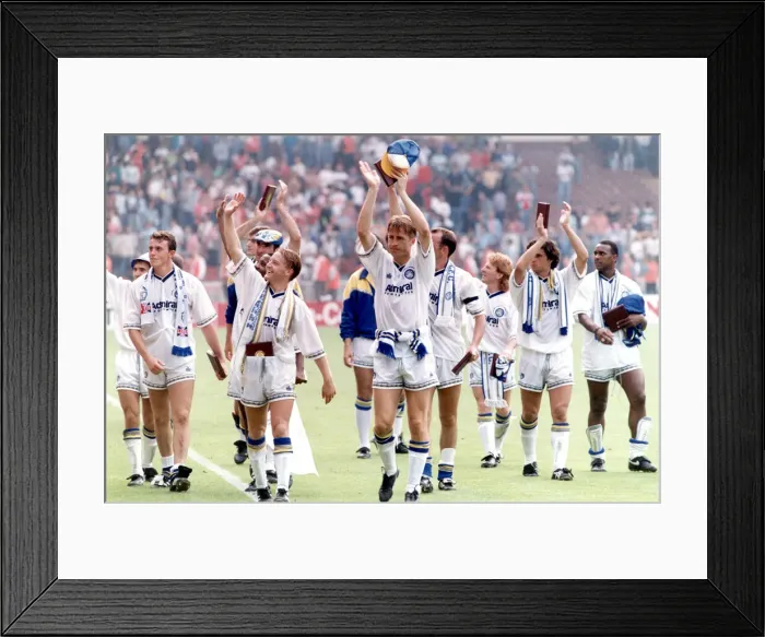 Framed Print : The 1992 FA Charity Shield, contested by the winners of the previous season Framed Print : The 1992 FA Charity Shield, contested by the winners of the previous season