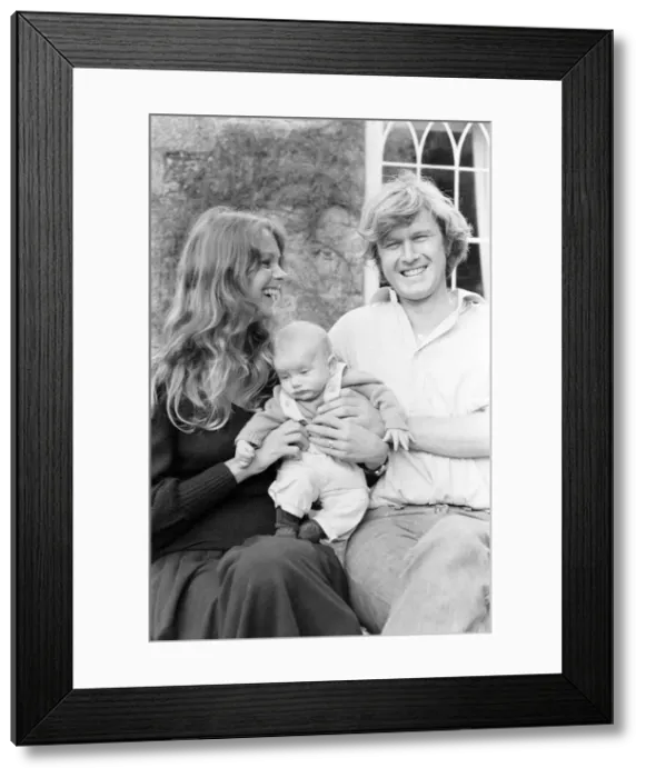 Framed Print : Former model Jean Shrimpton, 36, pictured with husband Michael Cox and baby son Thaddeus