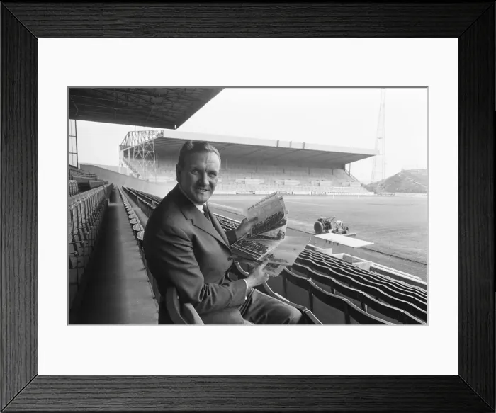 Framed Print : Leeds United manager Don Revie at Elland Road with telegrams congratulating him