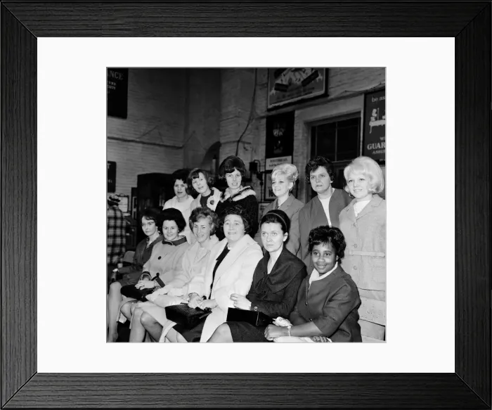 Framed Print : Leeds United wives and girlfriends. l-r front row : - Mrs Anne Giles Framed Print : Leeds United wives and girlfriends. l-r front row : - Mrs Anne Giles