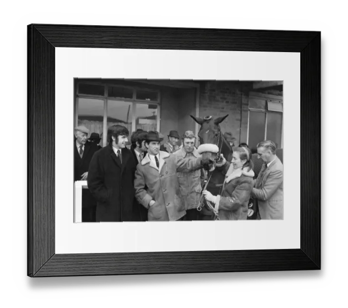 Framed Print : Leeds United players Mick Bates, Peter Lorimer and Mick Jones at Wetherby races with Framed Print : Leeds United players Mick Bates, Peter Lorimer and Mick Jones at Wetherby races with