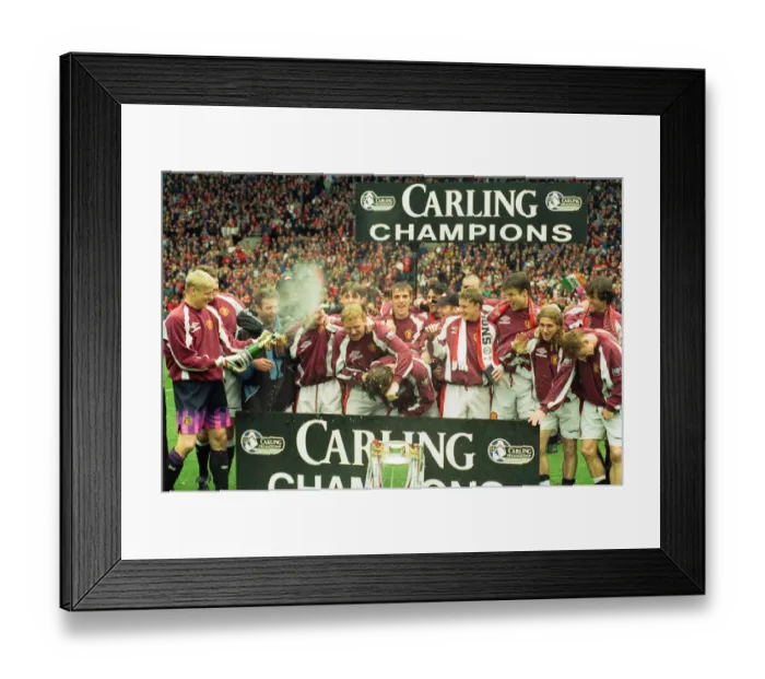 Framed Print : English Premier League match at Old Trafford. Manchester United 2 v West Ham United Framed Print : English Premier League match at Old Trafford. Manchester United 2 v West Ham United